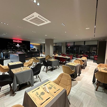 The Roots Boutique Hotel Шкодер Екстер'єр фото