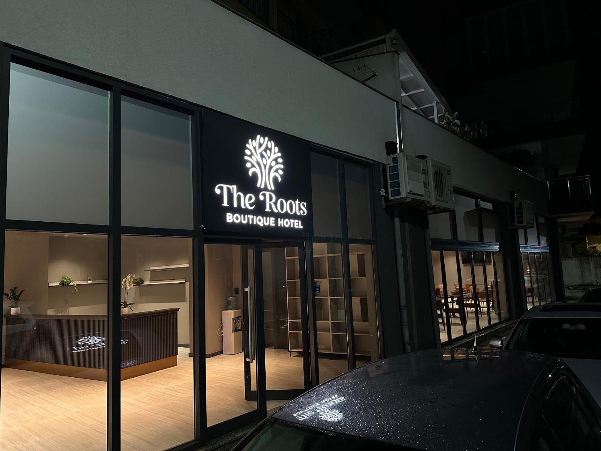 The Roots Boutique Hotel Шкодер Екстер'єр фото