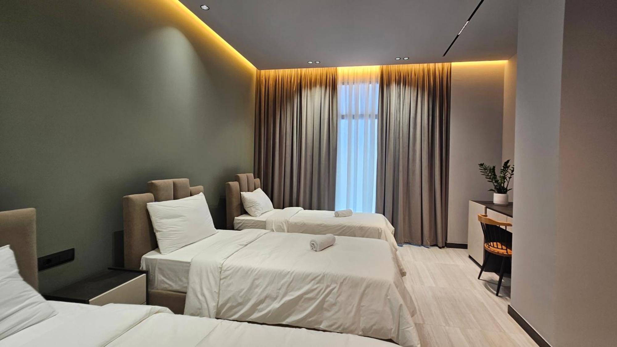 The Roots Boutique Hotel Шкодер Екстер'єр фото